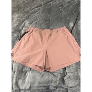 On Running Essential Shorts Mauve Burgundy Mens XL Athletic Training